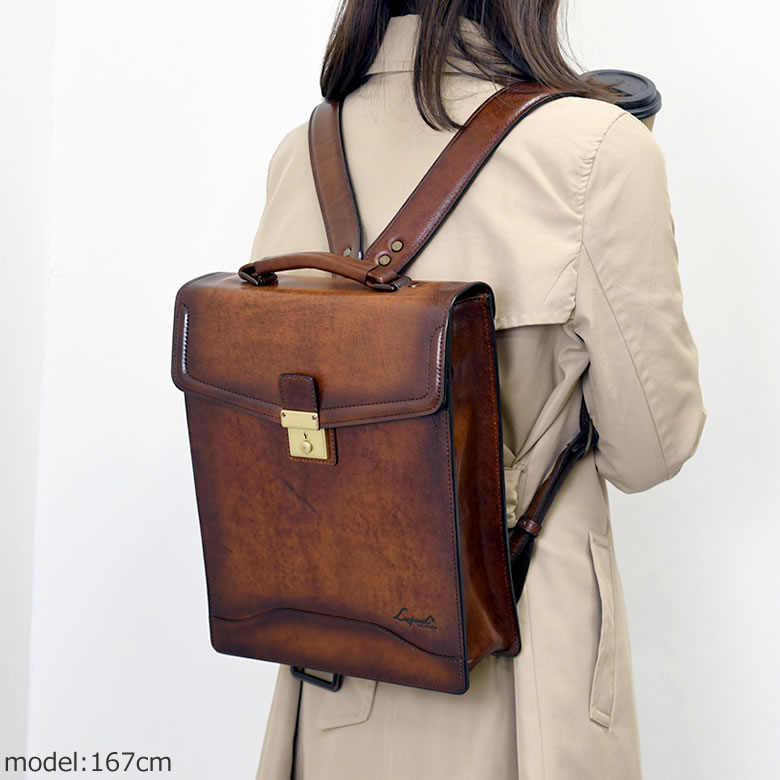 リュック かぶせ型 レディース おしゃれ かわいい かぶせリュック 革 大人 本革 アンティーク風 レトロリュック 昭和レトロ 英国風 ブランド 日本製 通勤 軽い 通勤 通学 四角 5232 なら 目々澤鞄 バッグ販売一筋７２年