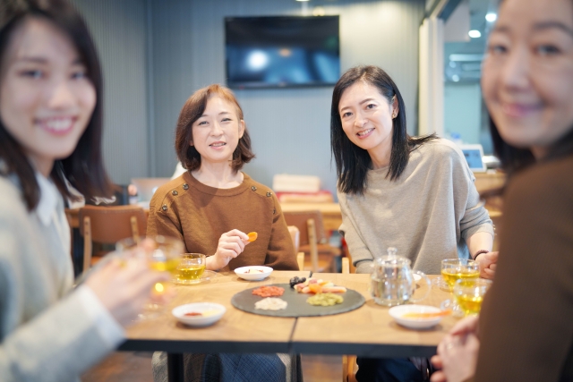 目々澤鞄の超軽量2wayミニトート